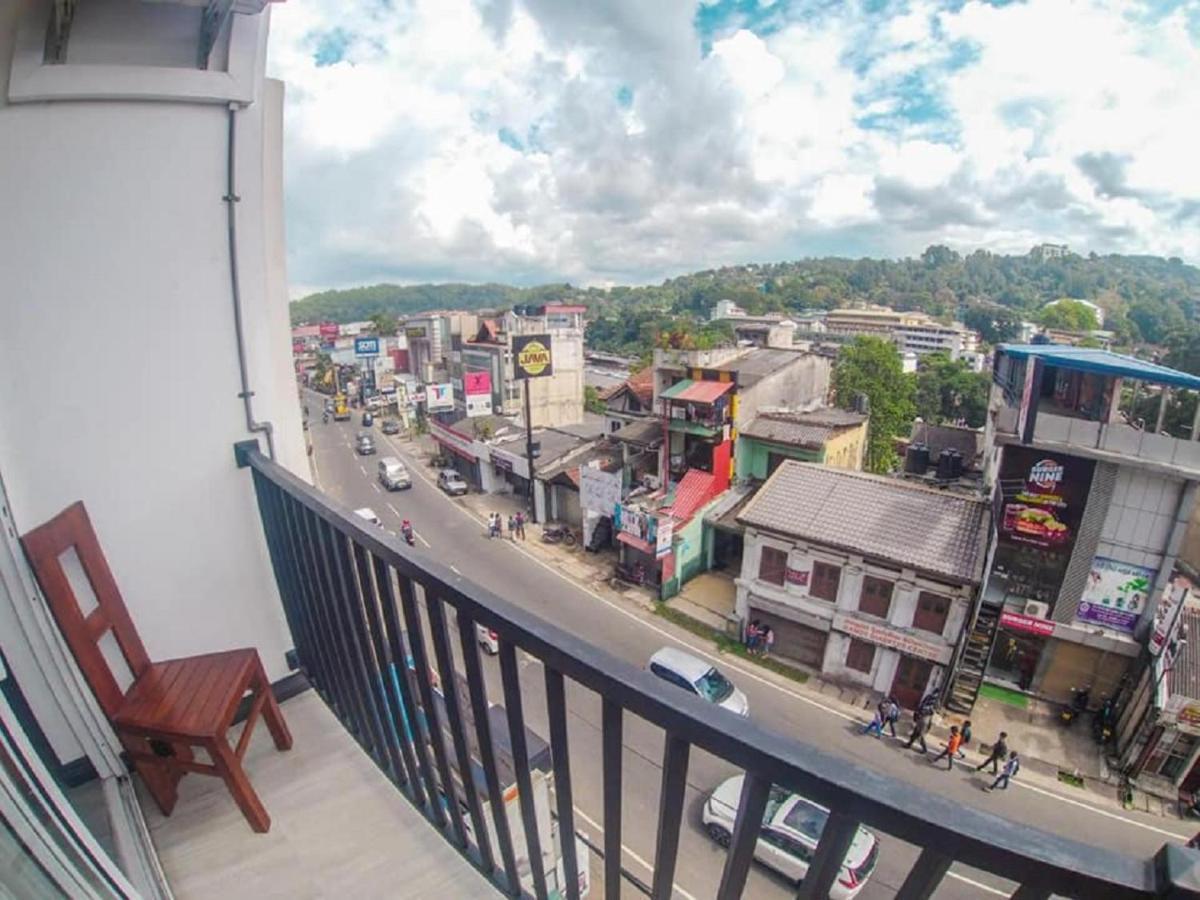 Bed and Breakfast Nap Station Kandy Exteriér fotografie